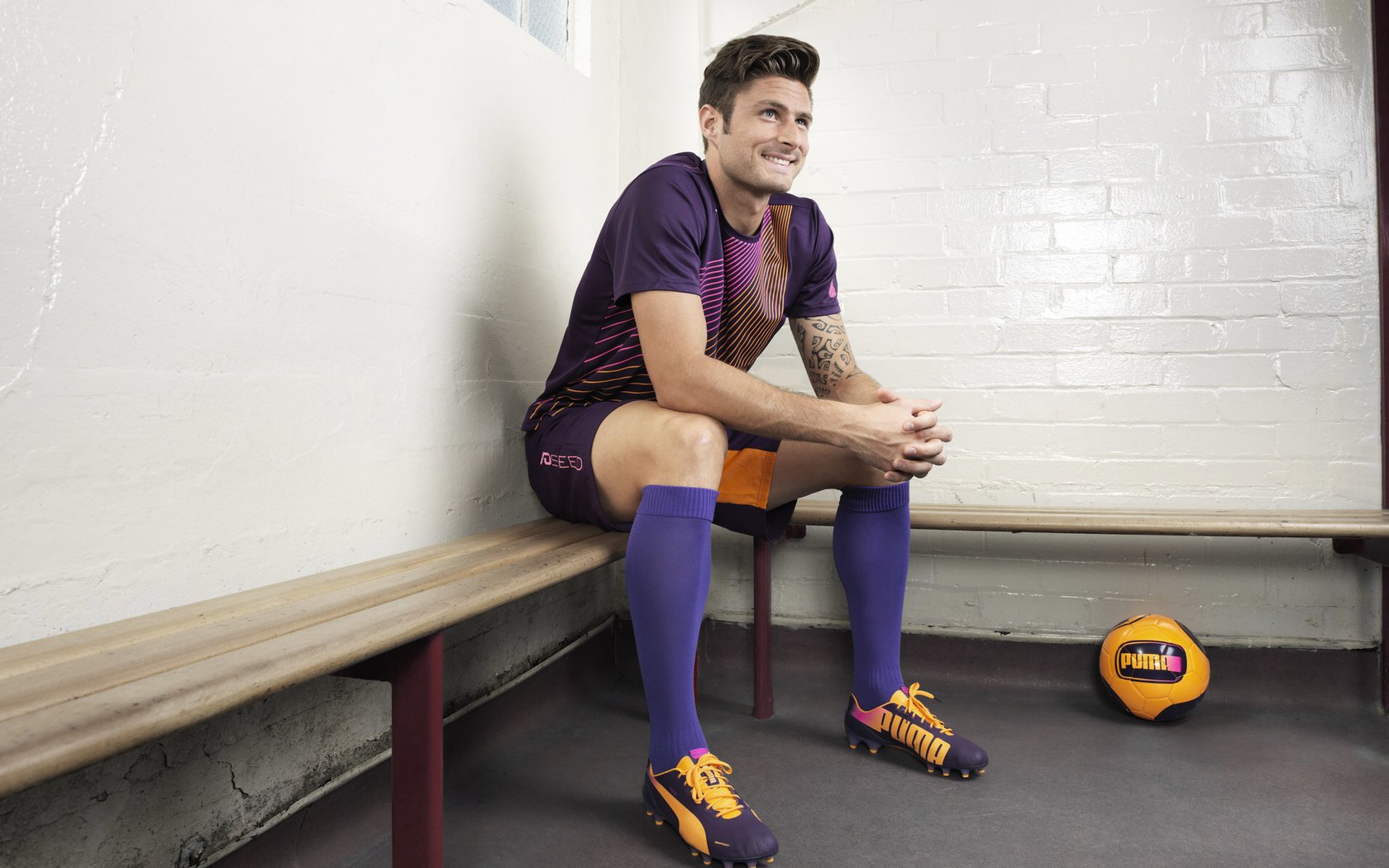 开云网址-“足球公益赛事火爆,广泛带动全民健身热潮”,足球公益项目简介